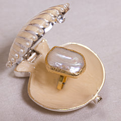 Baroque Pearl Ring